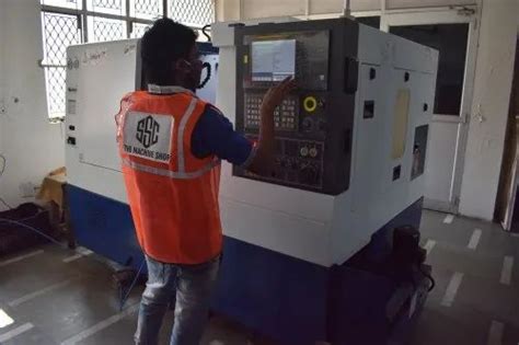 cnc machine job work in delhi|cnc machining jobs in india.